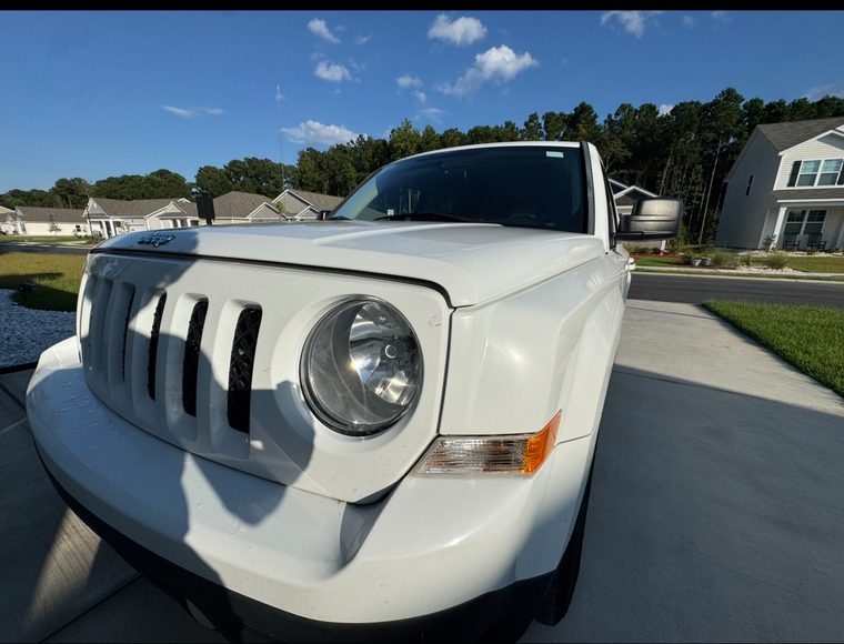 The same Jeep Patriot headlight clear
